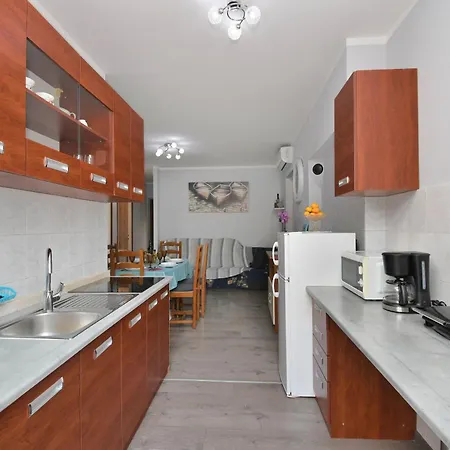 Kumi Apartment